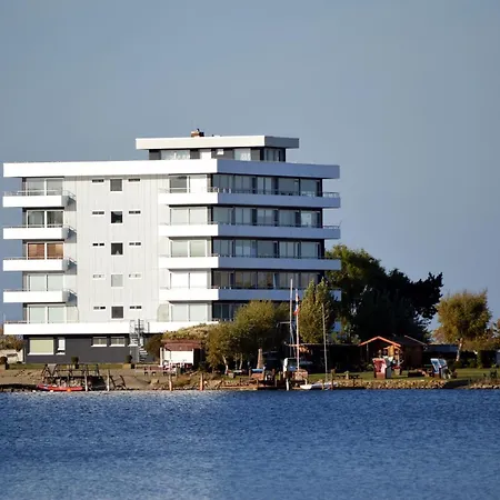 Steinwarder 7, 5 Etage, 42 *